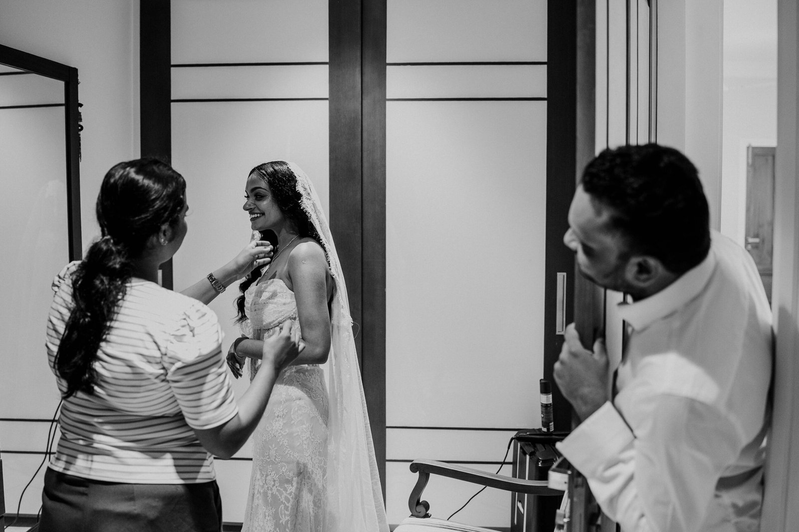 Candid Wedding Photography-11
