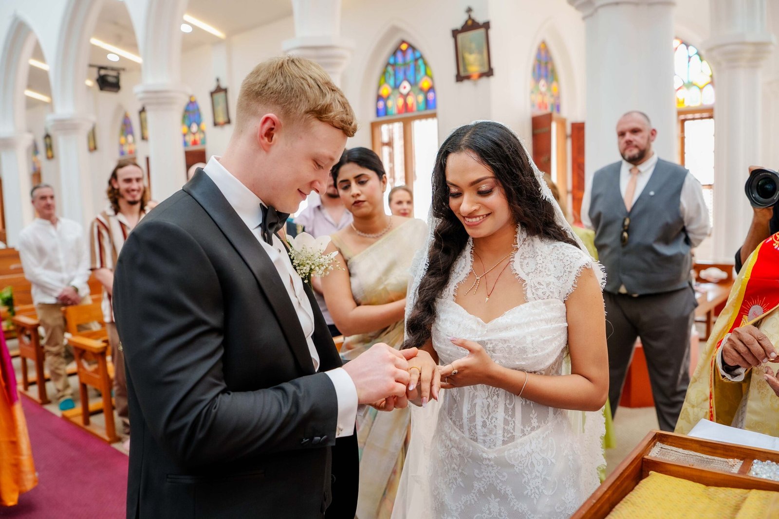 Candid Wedding Photography-113